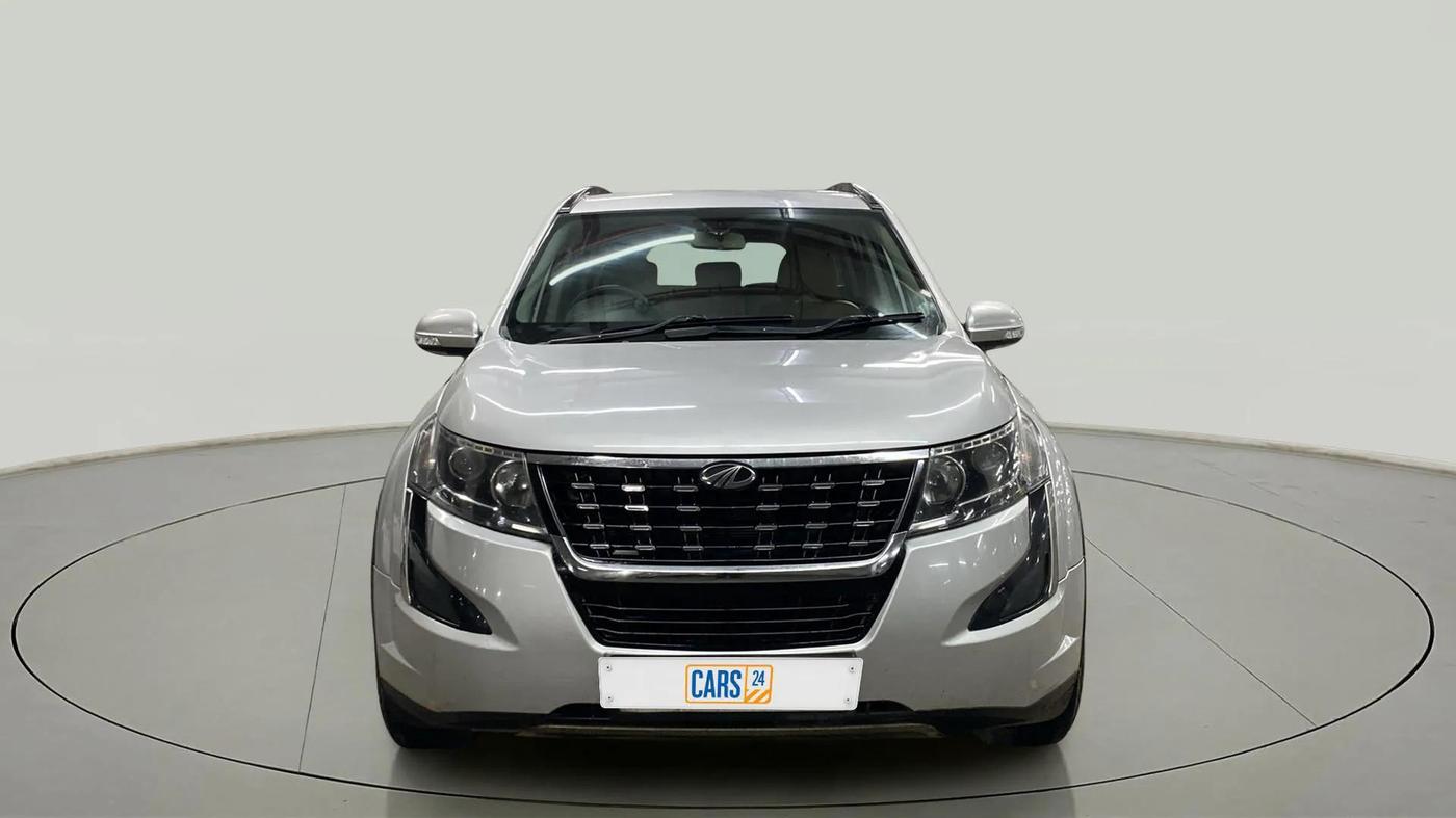2018 Mahindra XUV500 W7, Diesel, Manual, 79,083 km, Front