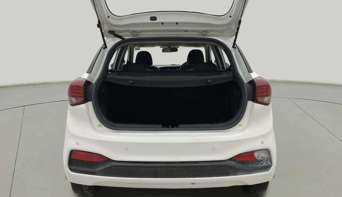 2020 Hyundai Elite i20 SPORTZ PLUS 1.2, Petrol, Manual, 68,674 km, Boot Open Zoomed View