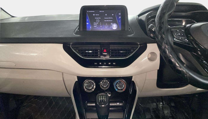 2022 Tata NEXON XZ PETROL, Petrol, Manual, 49,900 km, Air Conditioner