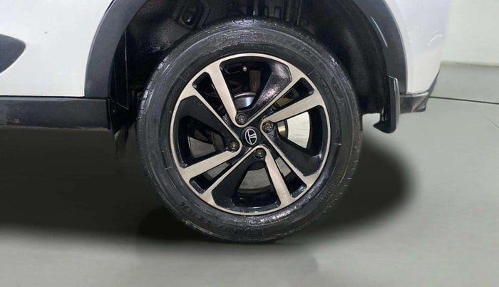 2022 Tata NEXON XZ PETROL, Petrol, Manual, 49,900 km, Left Rear Wheel