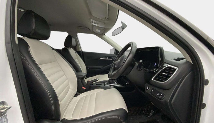 2023 KIA SELTOS HTK PLUS 1.5, Petrol, Manual, 15,250 km, Right Side Front Door Cabin