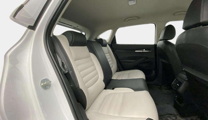2023 KIA SELTOS HTK PLUS 1.5, Petrol, Manual, 15,250 km, Right Side Rear Door Cabin