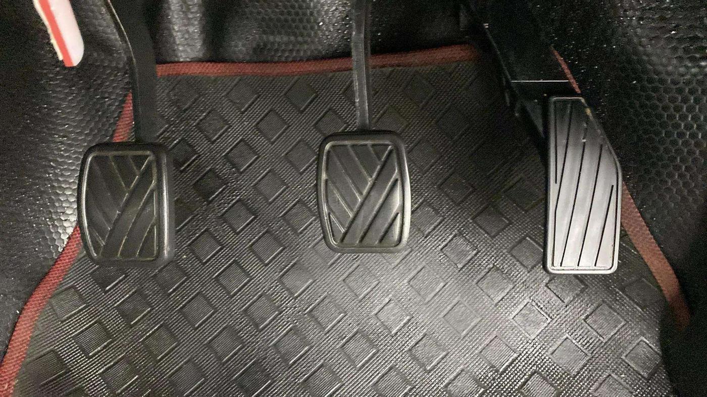 2021 Maruti S PRESSO VXI (O) CNG, CNG, Manual, 56,995 km, Pedals