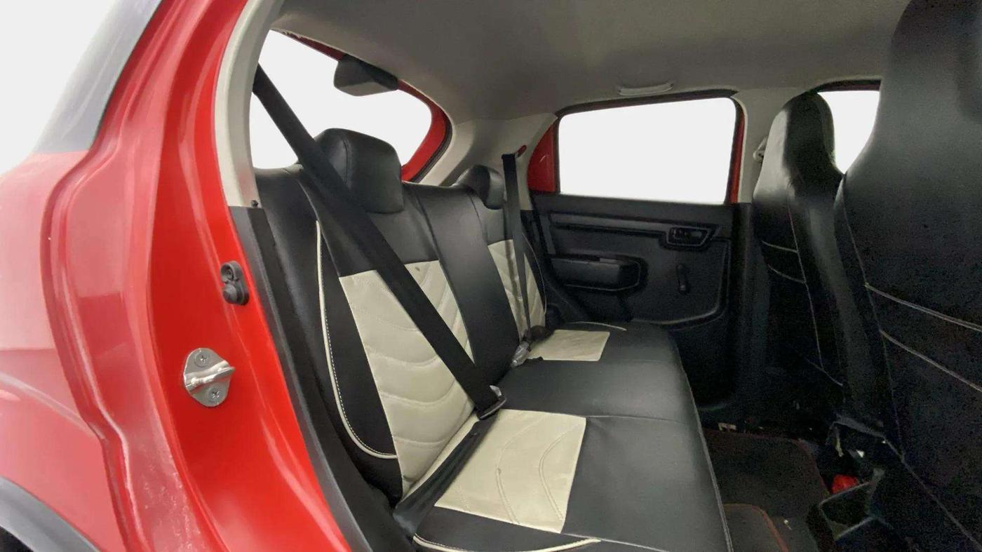 2021 Maruti S PRESSO VXI (O) CNG, CNG, Manual, 56,995 km, Right Side Rear Door Cabin