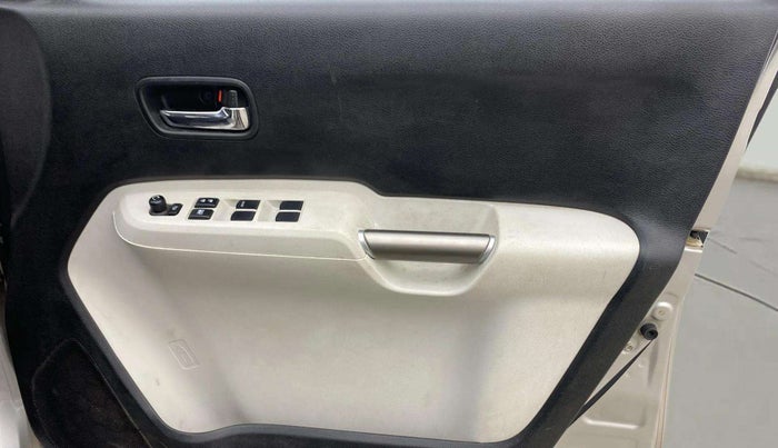 2018 Maruti IGNIS ZETA 1.2 AMT, Petrol, Automatic, 80,142 km, Driver Side Door Panels Control