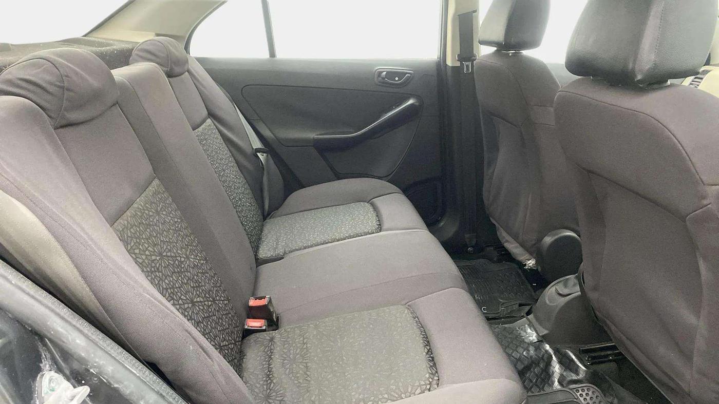 2016 Tata Zest XMS PETROL, Petrol, Manual, 49,347 km, Right Side Rear Door Cabin