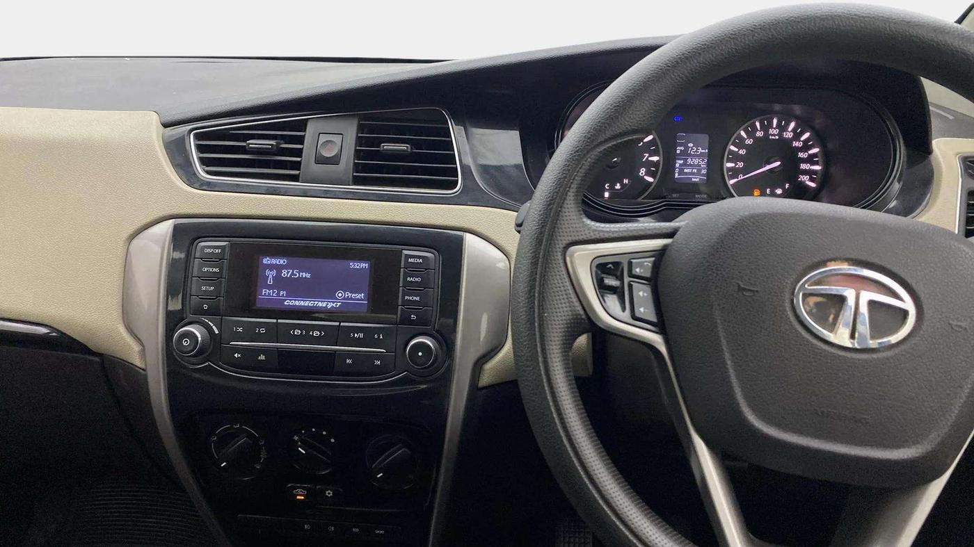 2016 Tata Zest XMS PETROL, Petrol, Manual, 49,347 km, Air Conditioner