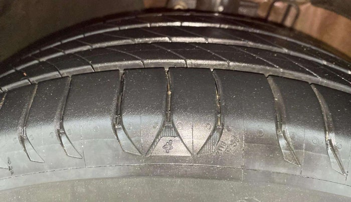 2020 Volkswagen Polo 1.0 GT TSI AT, Petrol, Automatic, 53,308 km, Left Front Tyre Tread