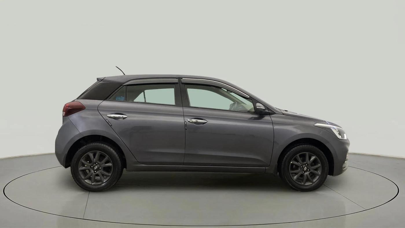 2020 Hyundai Elite i20 SPORTZ PLUS 1.2, Petrol, Manual, 85,985 km, Right Side View