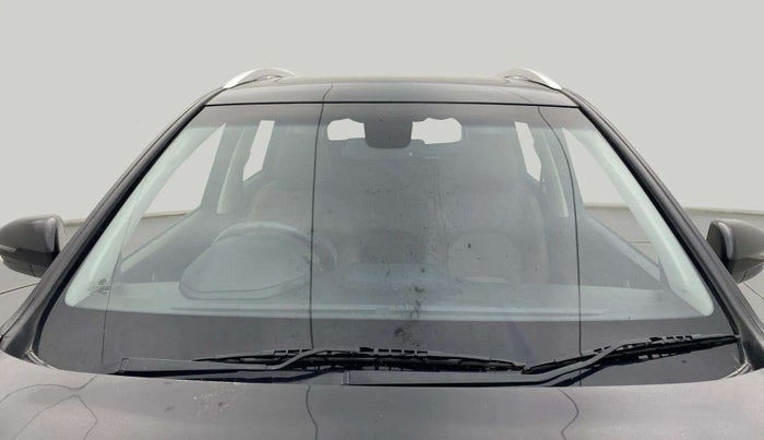 2021 MG HECTOR PLUS SELECT 2.0 DIESEL TURBO MT 7-STR, Diesel, Manual, 62,111 km, Front Windshield