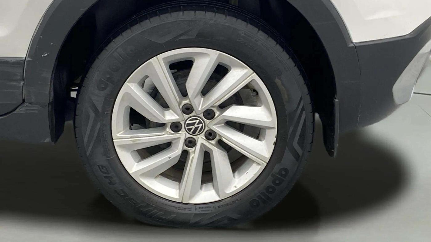 2021 Volkswagen TAIGUN HIGHLINE 1.0 TSI MT, Petrol, Manual, 55,978 km, Left Rear Wheel