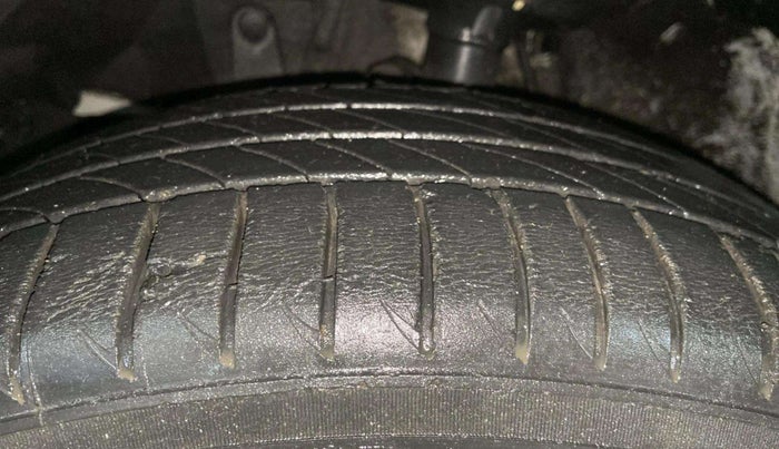 2019 Honda WR-V 1.2L I-VTEC S MT, Petrol, Manual, 42,148 km, Left Front Tyre Tread