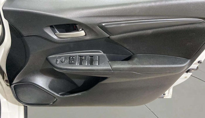 2019 Honda WR-V 1.2L I-VTEC S MT, Petrol, Manual, 42,148 km, Driver Side Door Panels Control