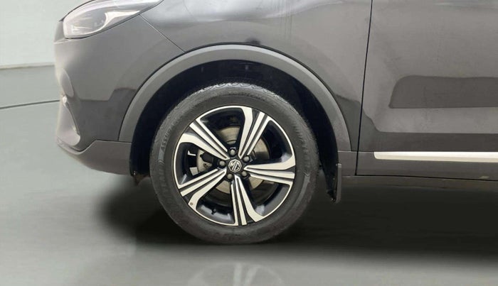2023 MG ASTOR SAVVY 1.5 CVT, Petrol, Automatic, 20,159 km, Left Front Wheel