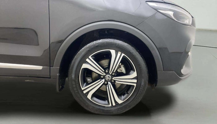2023 MG ASTOR SAVVY 1.5 CVT, Petrol, Automatic, 20,159 km, Right Front Wheel