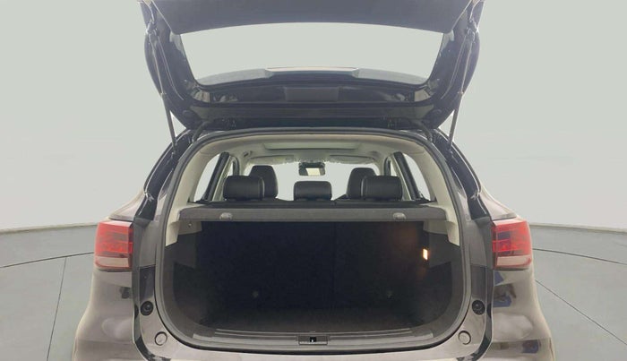 2023 MG ASTOR SAVVY 1.5 CVT, Petrol, Automatic, 20,159 km, Boot Inside