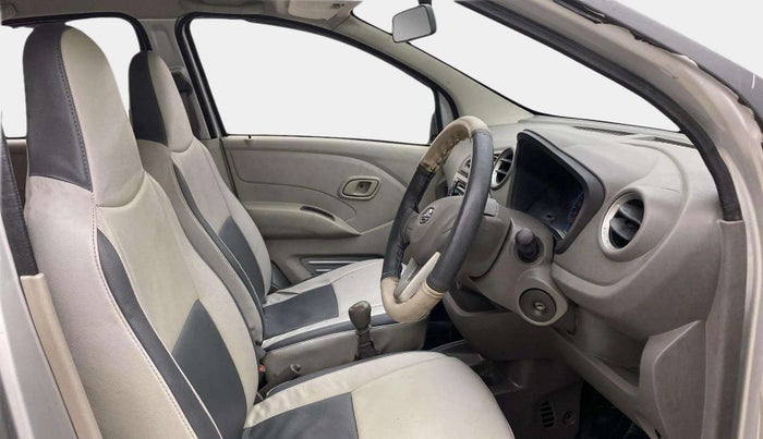 2017 Datsun Redi Go T (O), Petrol, Manual, 83,577 km, Right Side Front Door Cabin