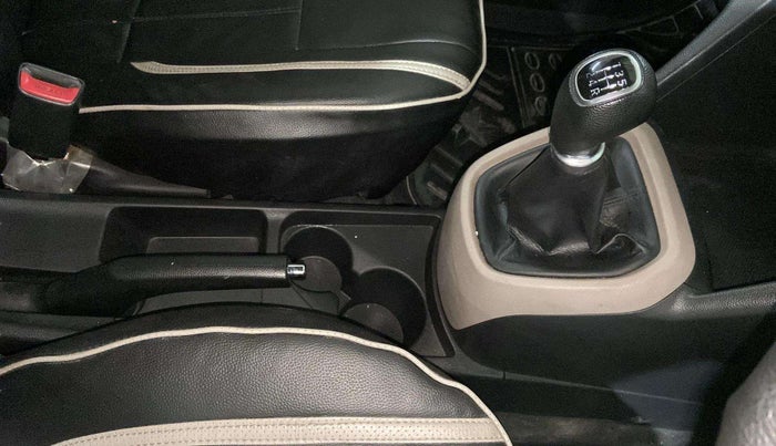 2019 Hyundai Grand i10 SPORTZ 1.2 KAPPA VTVT, Petrol, Manual, 78,542 km, Gear Lever