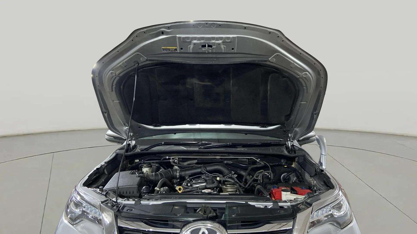 2020 Toyota Fortuner 2.7 4X2 AT, Petrol, Automatic, 25,369 km, Open Bonet