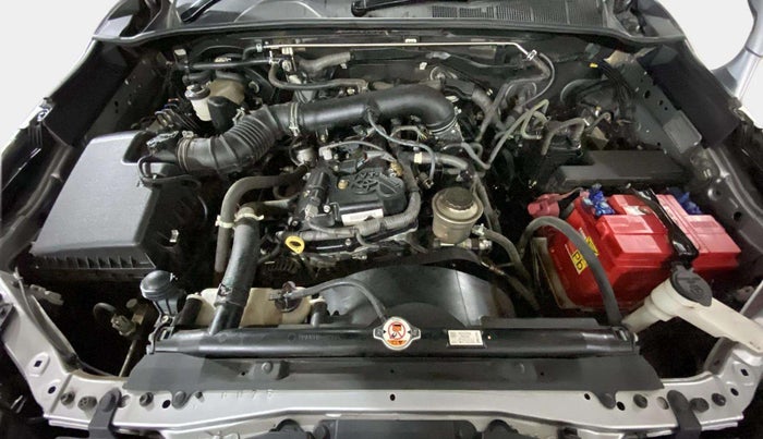2020 Toyota Fortuner 2.7 4X2 AT, Petrol, Automatic, 25,369 km, Engine View