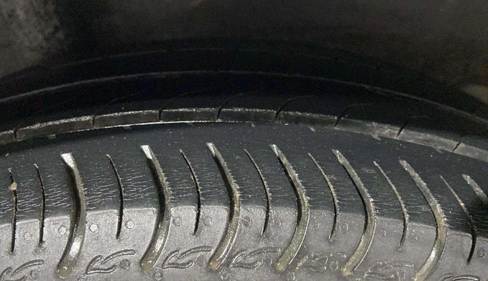2020 Honda Amaze 1.2L I-VTEC VX CVT, Petrol, Automatic, 39,276 km, Right Rear Tyre Tread