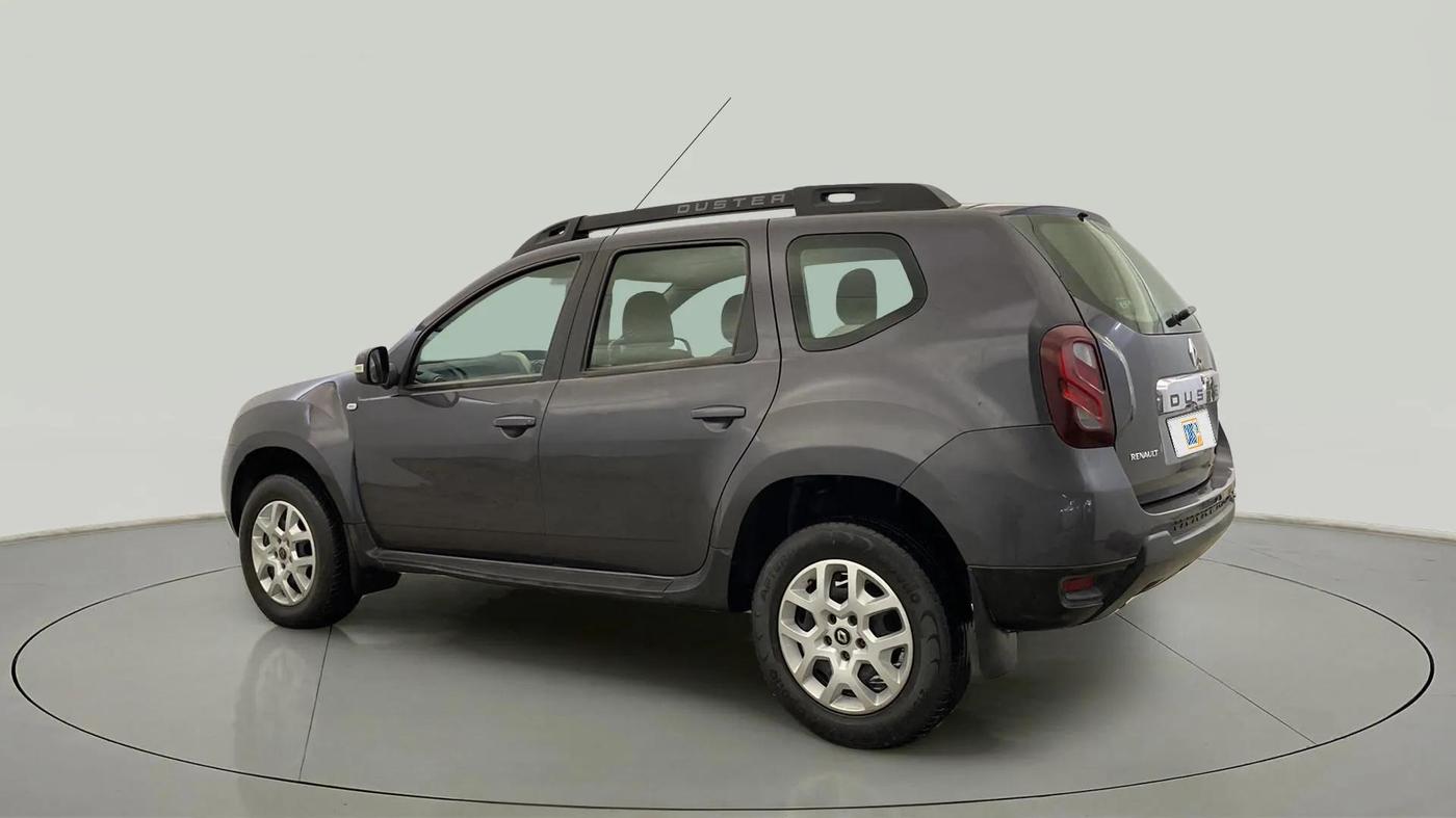 2017 Renault Duster RXL PETROL, Petrol, Manual, 59,678 km, Left Back Diagonal