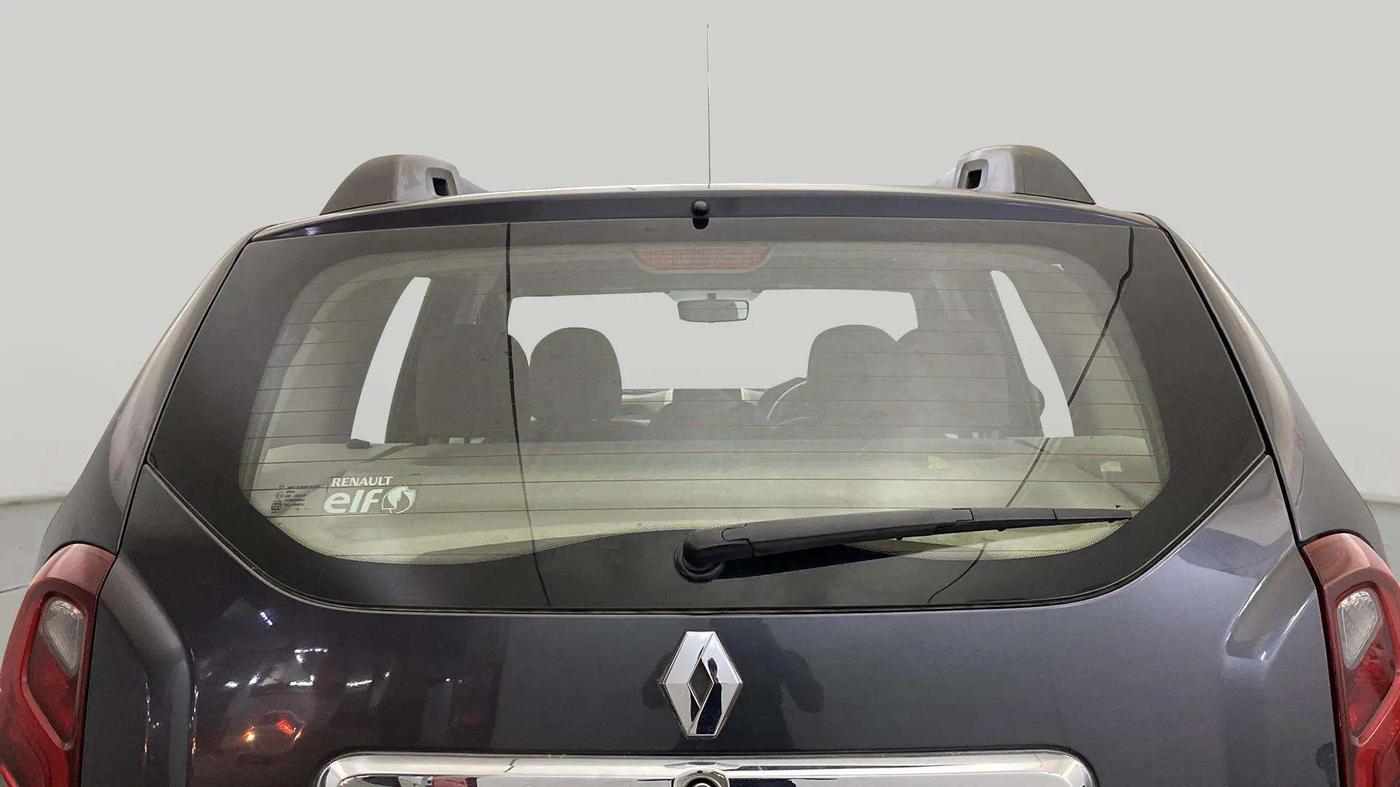 2017 Renault Duster RXL PETROL, Petrol, Manual, 59,678 km, Rear Windshield