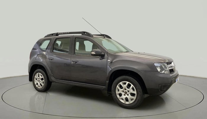 2017 Renault Duster RXL PETROL, Petrol, Manual, 59,567 km, Right Front Diagonal