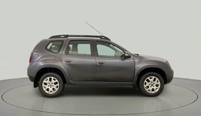 2017 Renault Duster RXL PETROL, Petrol, Manual, 59,567 km, Right Side View