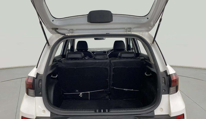 2024 Hyundai VENUE E 1.2, Petrol, Manual, 7,659 km, Boot Open Zoomed View