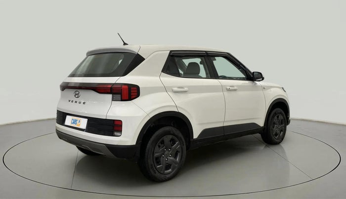 2024 Hyundai VENUE E 1.2, Petrol, Manual, 7,659 km, Right Back Diagonal