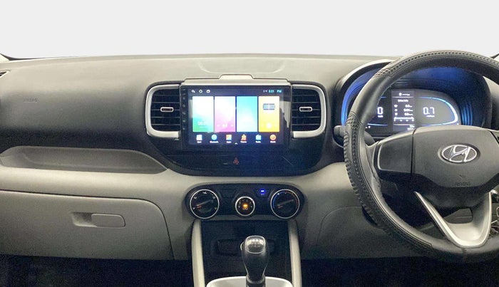 2024 Hyundai VENUE E 1.2, Petrol, Manual, 7,659 km, Air Conditioner