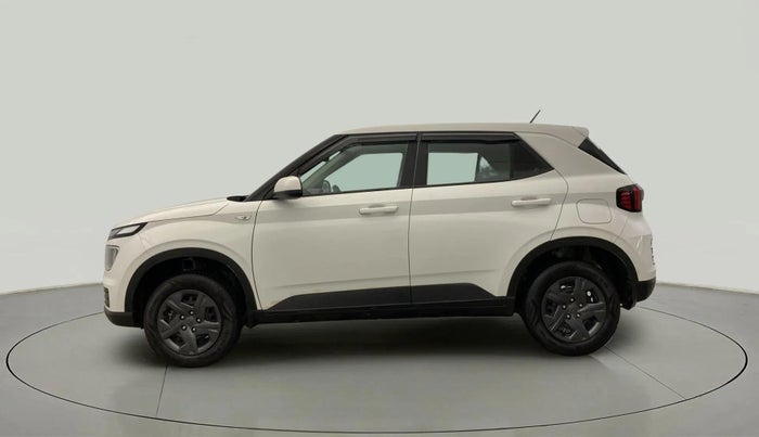 2024 Hyundai VENUE E 1.2, Petrol, Manual, 7,659 km, Left Side