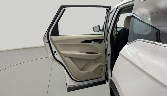 2021 MG HECTOR SHARP 1.5 DCT PETROL, Petrol, Automatic, 73,910 km, LHS Rear Door