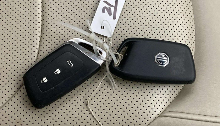 2021 MG HECTOR SHARP 1.5 DCT PETROL, Petrol, Automatic, 73,910 km, Key Close Up