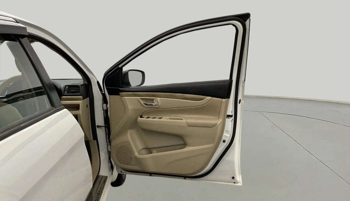 2021 Maruti Ciaz SIGMA 1.5 SHVS MT  PETROL, Petrol, Manual, 31,070 km, RHS Front Door