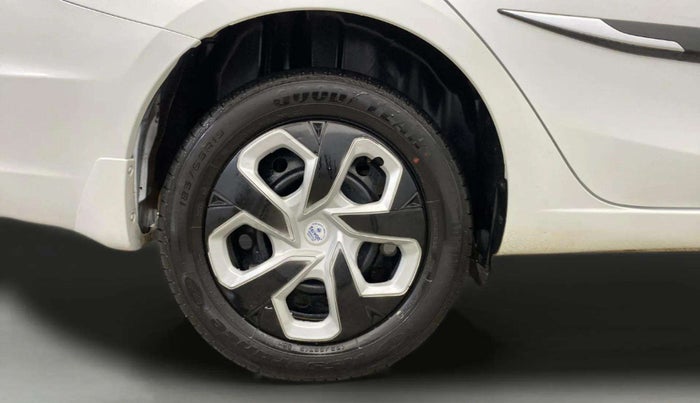 2021 Maruti Ciaz SIGMA 1.5 SHVS MT  PETROL, Petrol, Manual, 31,070 km, Right Rear Wheel