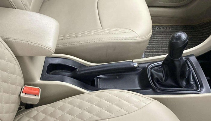 2021 Maruti Ciaz SIGMA 1.5 SHVS MT  PETROL, Petrol, Manual, 31,070 km, Gear Lever