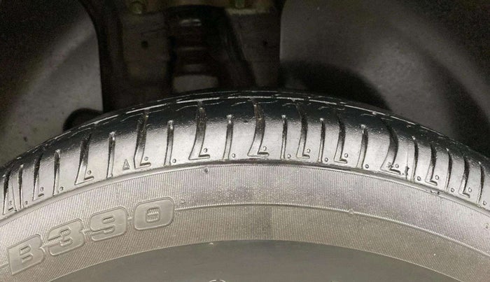 2019 KIA SELTOS HTK PLUS AT 1.5 DIESEL, Diesel, Automatic, 73,429 km, Right Rear Tyre Tread