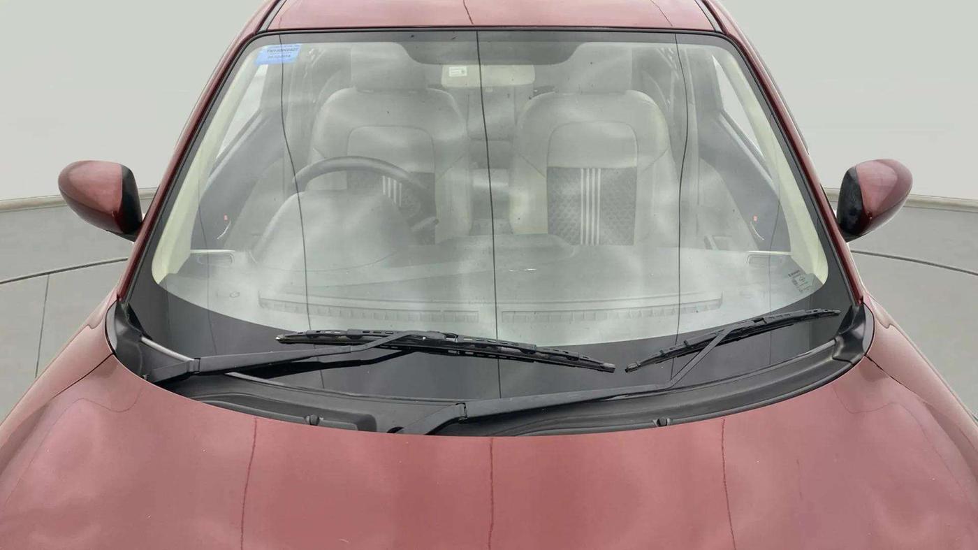 2019 Maruti Dzire ZDI PLUS, Diesel, Manual, 71,349 km, Front Windshield