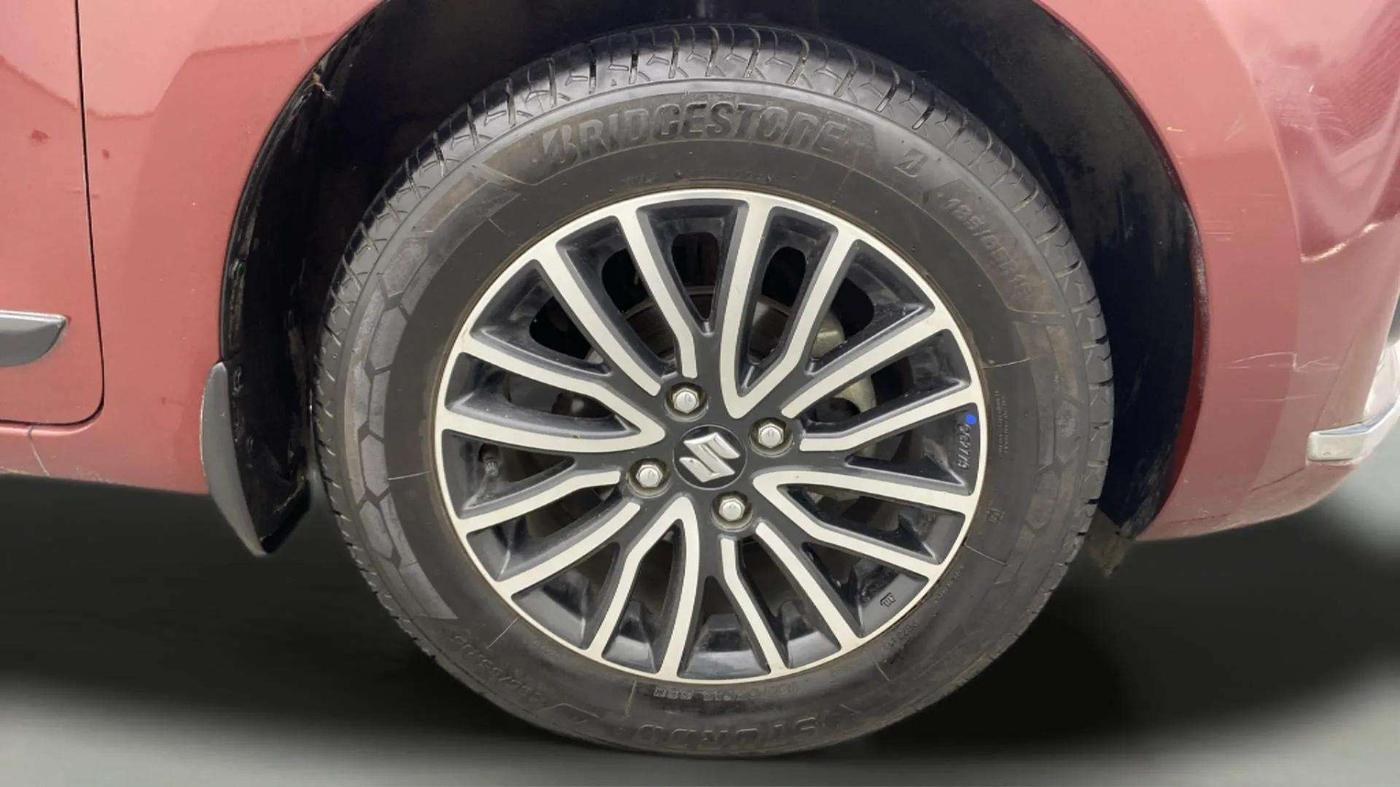 2019 Maruti Dzire ZDI PLUS, Diesel, Manual, 71,349 km, Right Front Wheel