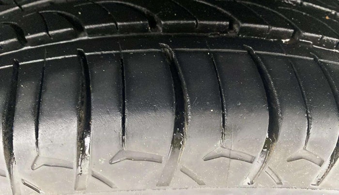2019 Maruti Dzire ZDI PLUS, Diesel, Manual, 71,328 km, Left Rear Tyre Tread