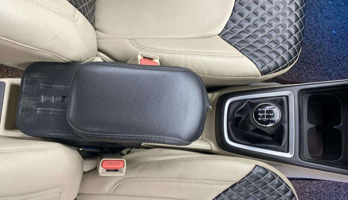 2019 Maruti Dzire ZDI PLUS, Diesel, Manual, 71,328 km, Gear Lever
