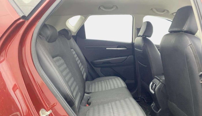 2021 KIA SONET HTK PLUS 1.2, Petrol, Manual, 37,995 km, Right Side Rear Door Cabin