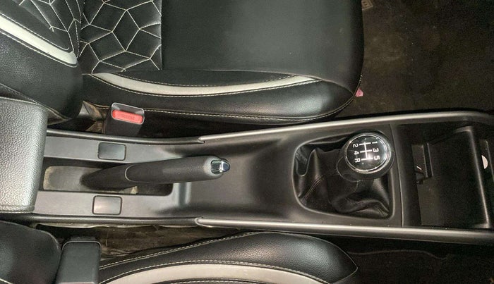 2016 Maruti Baleno ZETA PETROL 1.2, Petrol, Manual, 28,493 km, Gear Lever