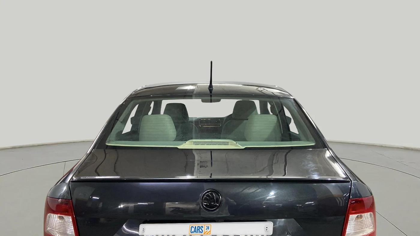 2020 Skoda Rapid STYLE TSI, Petrol, Manual, 57,004 km, Rear Windshield