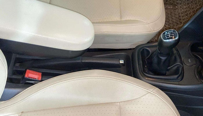 2020 Skoda Rapid STYLE TSI, Petrol, Manual, 56,745 km, Gear Lever