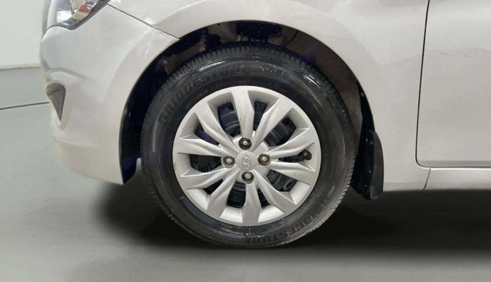 2016 Hyundai Verna FLUIDIC 4S 1.6 VTVT S, Petrol, Manual, 67,077 km, Left Front Wheel