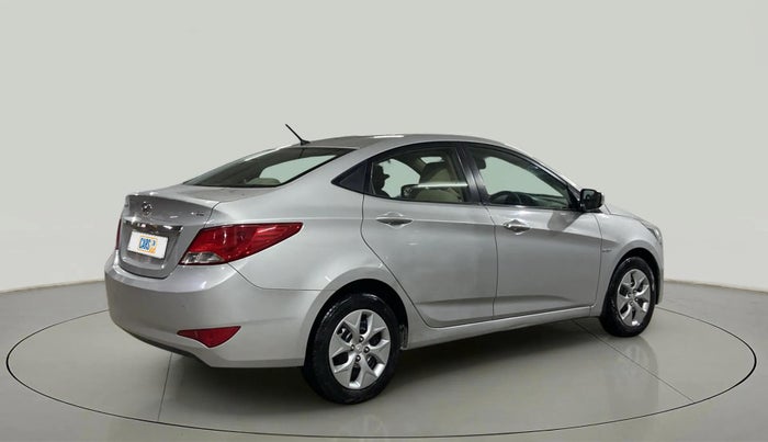 2016 Hyundai Verna FLUIDIC 4S 1.6 VTVT S, Petrol, Manual, 67,077 km, Right Back Diagonal