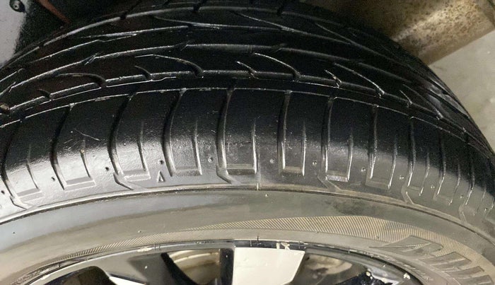 2019 MG HECTOR SHARP HYBRID 1.5 PETROL, Petrol, Manual, 46,794 km, Right Rear Tyre Tread